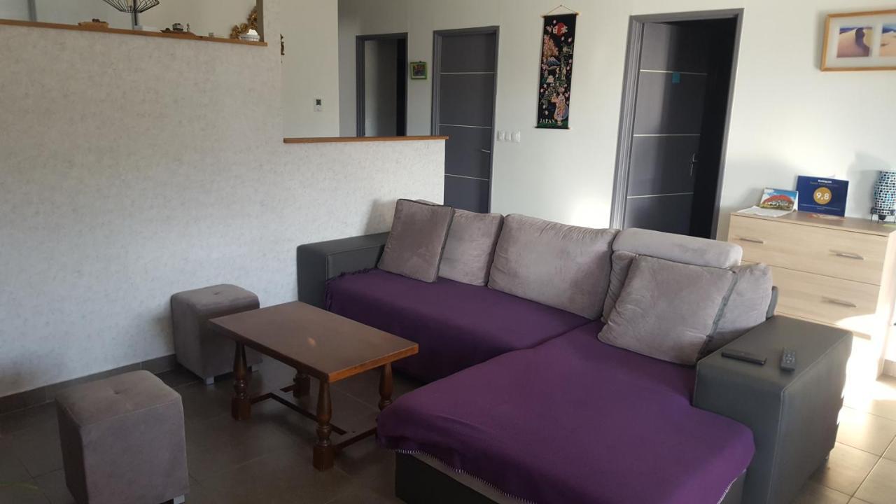 1 Chambre Privative Avec Bureau Et Cuisine Dans Maison 105 M2 Montfaucon Montfaucon (Franche-Comte) Exterior photo
